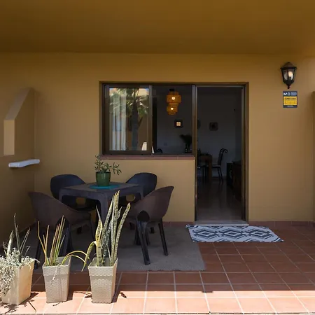 Home2book Tranquil Oasis Apt, Pool & Terrace Коральео